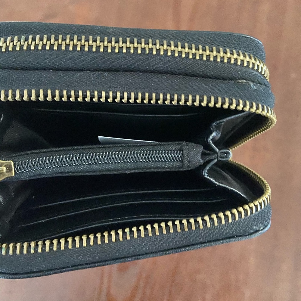 Universal Thread Small Black Wallet - image 3